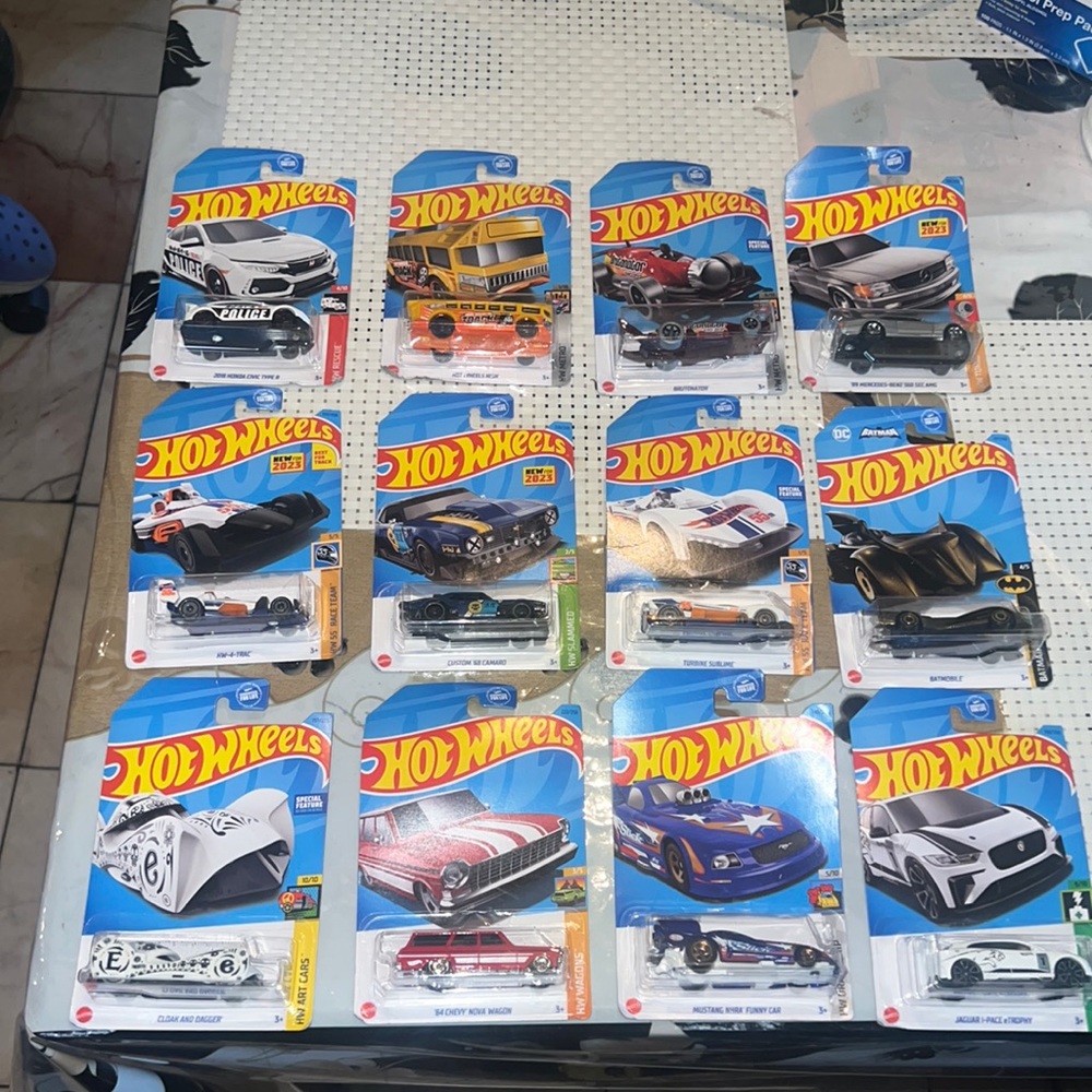 Hot Wheels Lot 12